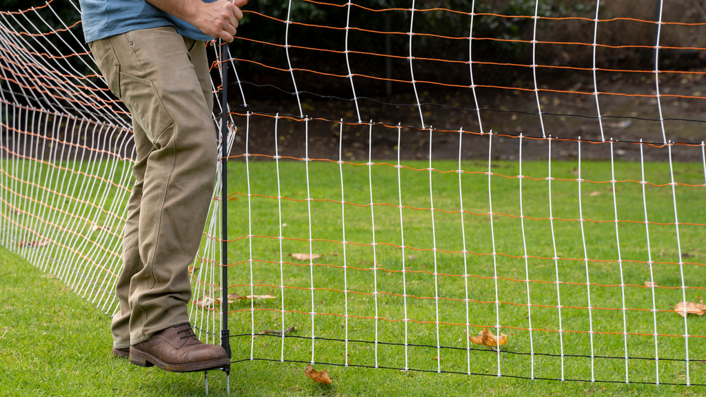 Electric Netting Fence For Pets & Livestock: Set Up & Troubleshooting